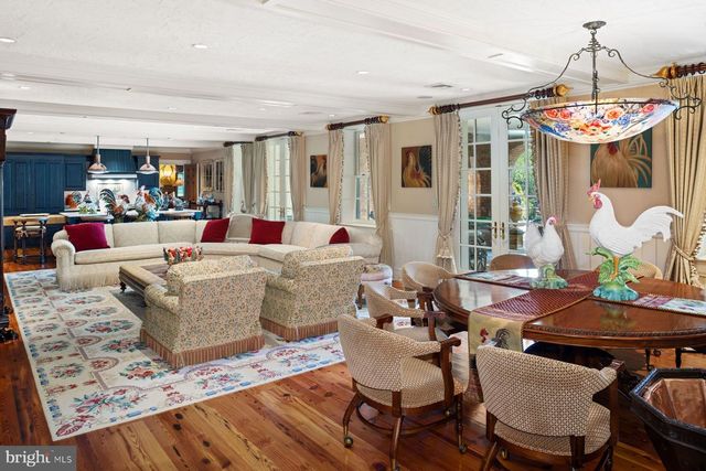 1534 N TROOPER RD, Worcester, PA 19490