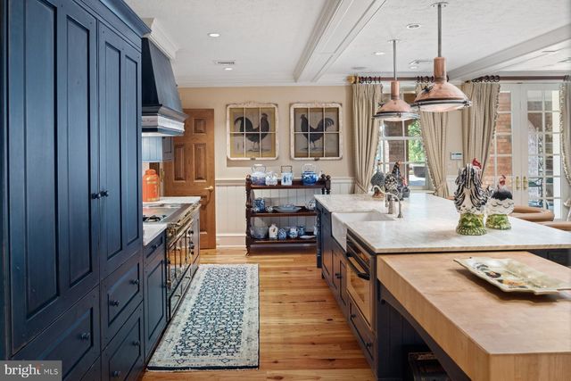 1534 N TROOPER RD, Worcester, PA 19490