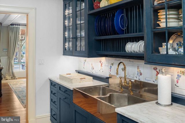 1534 N TROOPER RD, Worcester, PA 19490