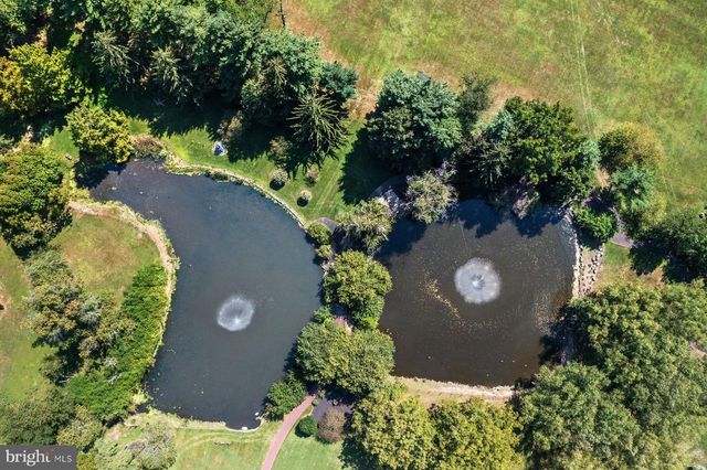 1534 N TROOPER RD, Worcester, PA 19490