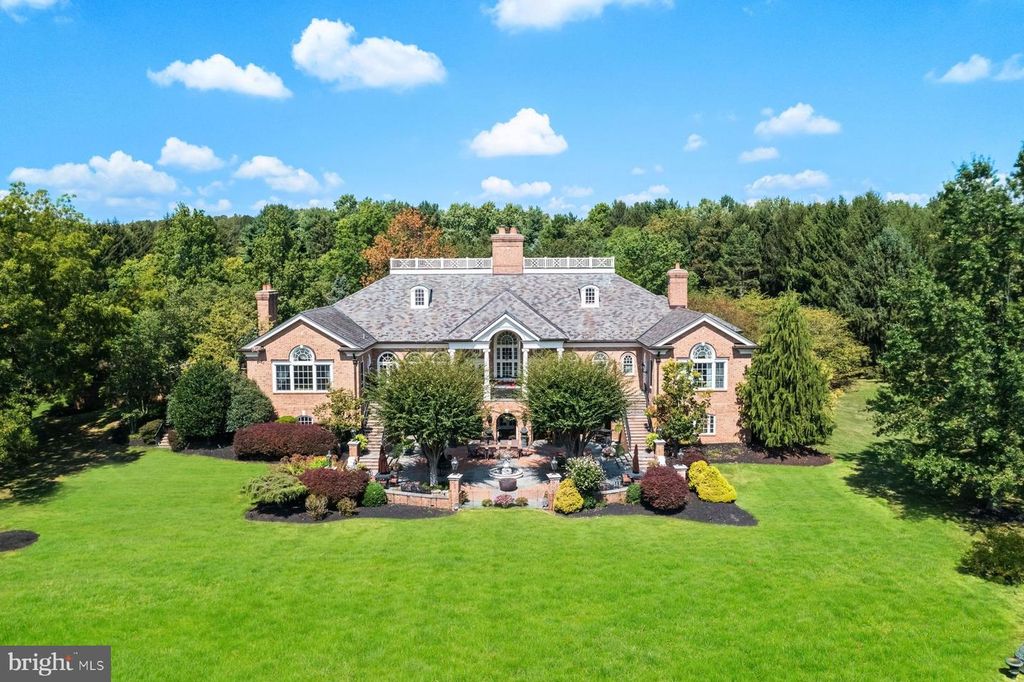 1534 N TROOPER RD, Worcester, PA 19490