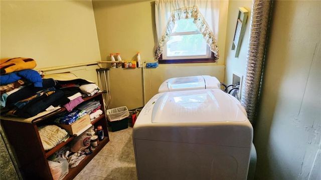 1302 Bitner Terrace, Pittsburg, KS 66762