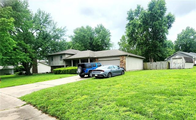 1302 Bitner Terrace, Pittsburg, KS 66762