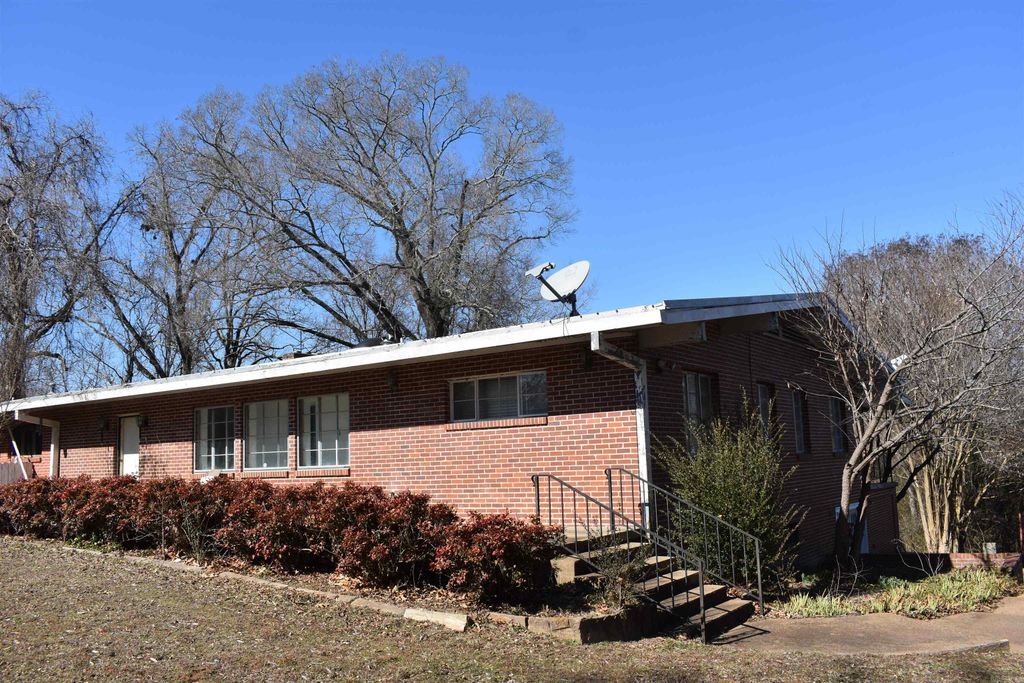 3266 Hwy 36 w, Searcy, AR 72143