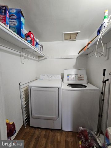 2621 WAGON DR, Alexandria, VA 22303