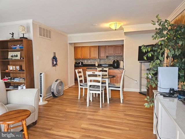 2621 WAGON DR, Alexandria, VA 22303