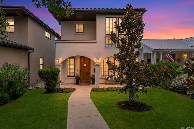 334 E Olmos Dr., Olmos Park, TX 78212
