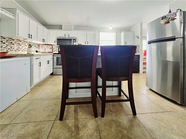 330 F RD, Labelle, FL 33935