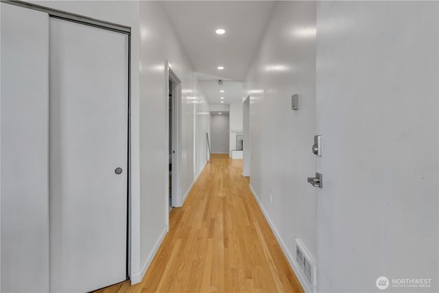 10709 Woodland Avenue E, Puyallup, WA 98373