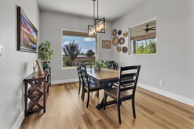 7712 Majesty Court NW, Albuquerque, NM 87107