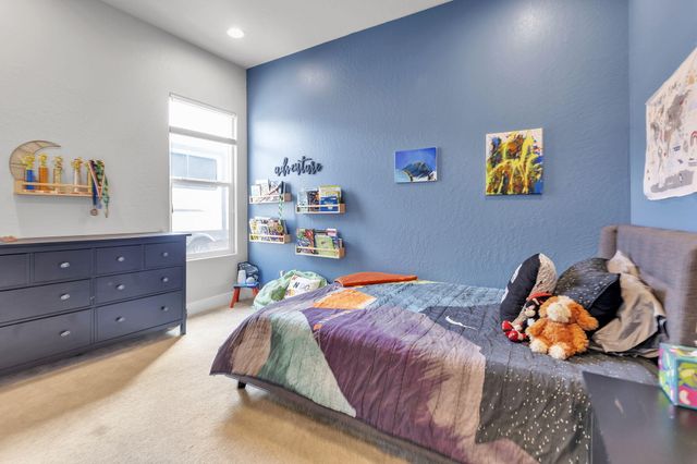 7712 Majesty Court NW, Albuquerque, NM 87107