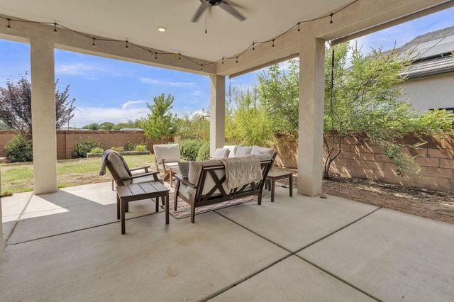 7712 Majesty Court NW, Albuquerque, NM 87107