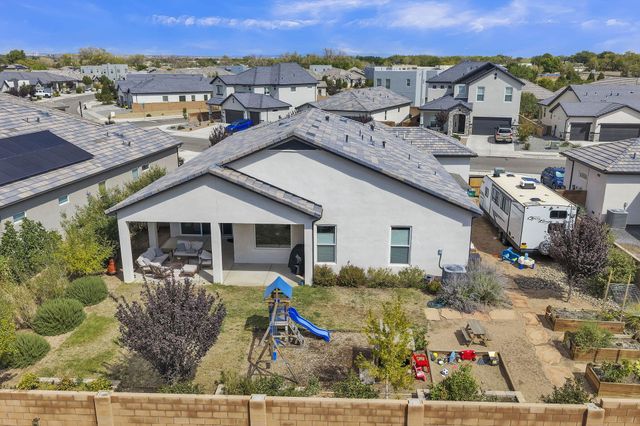 7712 Majesty Court NW, Albuquerque, NM 87107