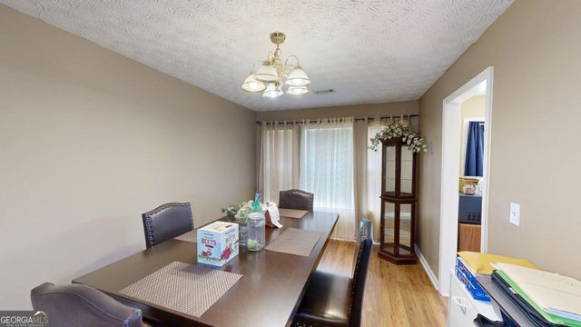 100 Hawthorn Drive, Carrollton, GA 30116