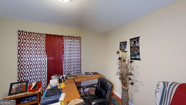 100 Hawthorn Drive, Carrollton, GA 30116