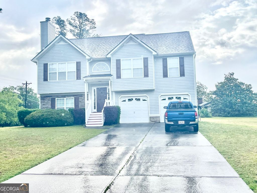 100 Hawthorn Drive, Carrollton, GA 30116