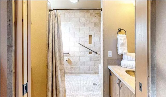 53655 Avenue Ramirez, La Quinta, CA 92253