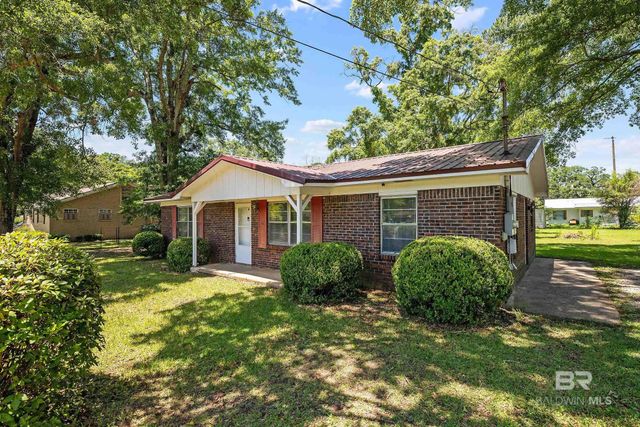 206 W Magnolia Street, Bay Minette, AL 36507