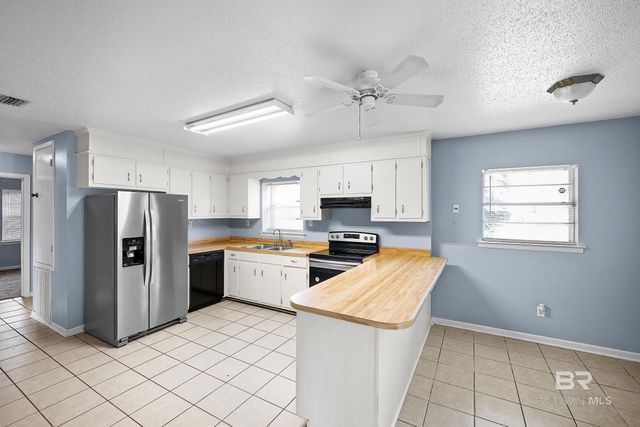 206 W Magnolia Street, Bay Minette, AL 36507