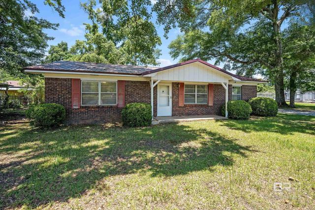206 W Magnolia Street, Bay Minette, AL 36507