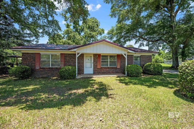 206 W Magnolia Street, Bay Minette, AL 36507