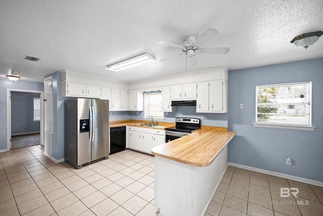 206 W Magnolia Street, Bay Minette, AL 36507