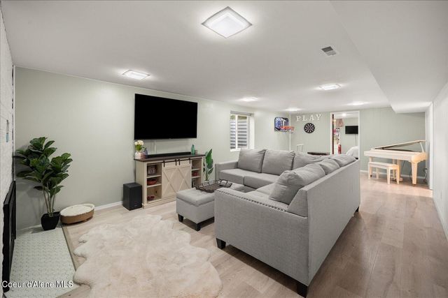 5212 W Northwest Blvd, Spokane, WA 99205