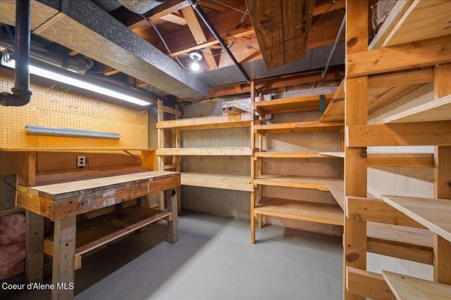 5212 W Northwest Blvd, Spokane, WA 99205