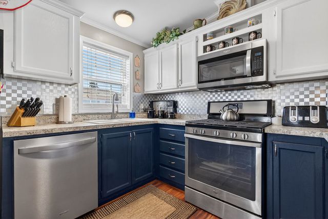 10851 La Costa Lane, Frankfort, IL 60423