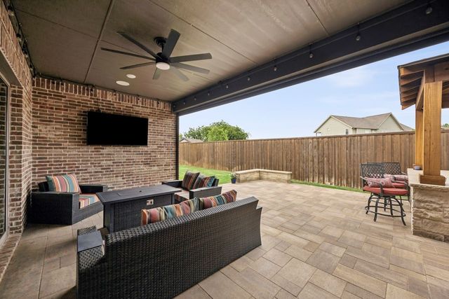 2700 Castlebridge, The Colony, TX 75056