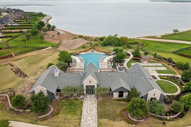 2700 Castlebridge, The Colony, TX 75056