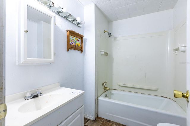 576 SE MAYHALL TERRACE, Lake City, FL 32025