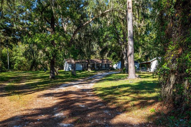 576 SE MAYHALL TERRACE, Lake City, FL 32025