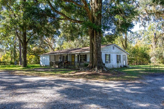 576 SE MAYHALL TERRACE, Lake City, FL 32025