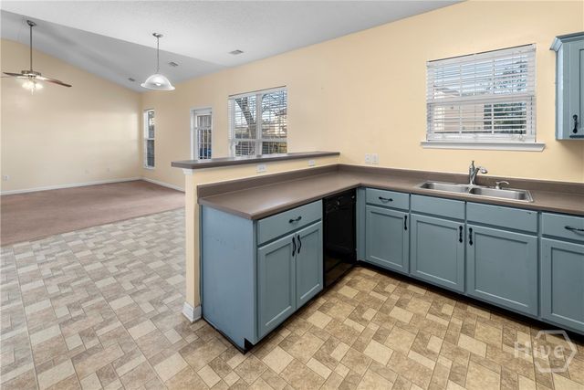 1527 Bradley Boulevard, Savannah, GA 31419