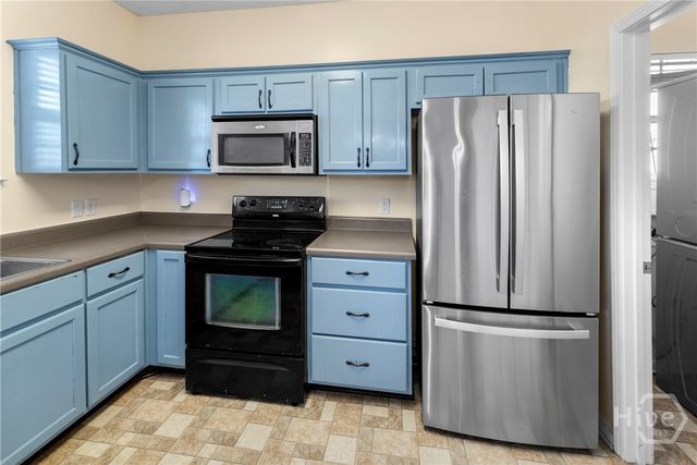 1527 Bradley Boulevard, Savannah, GA 31419