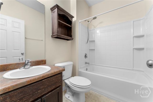 1527 Bradley Boulevard, Savannah, GA 31419