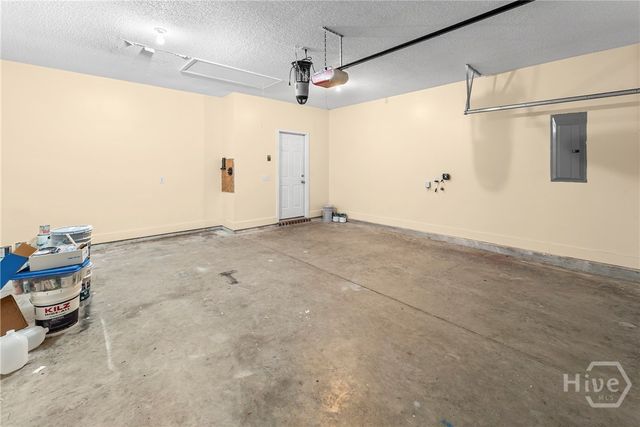 1527 Bradley Boulevard, Savannah, GA 31419