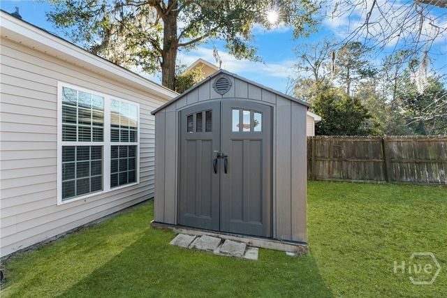 1527 Bradley Boulevard, Savannah, GA 31419