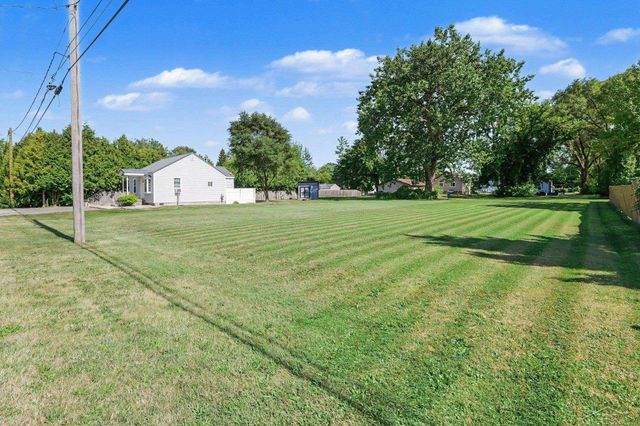 3560 Mckinley Street, Saginaw, MI 48604