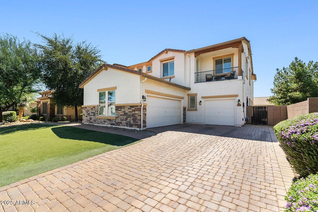 3615 E CASSIA Lane, Gilbert, AZ 85298