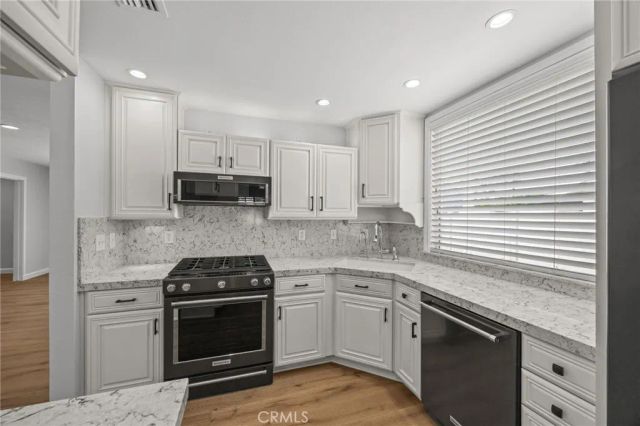 580 Black Hills Drive, Claremont, CA 91711