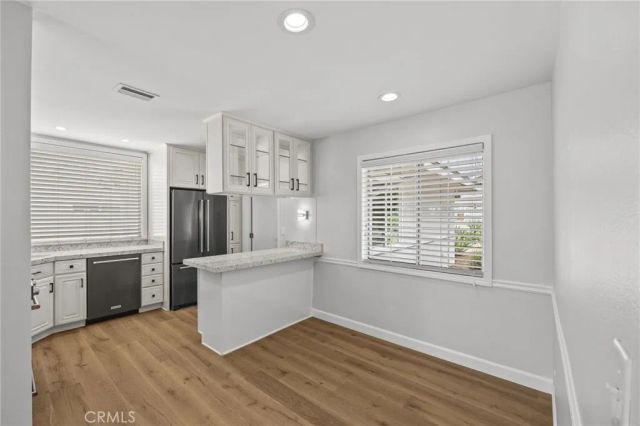 580 Black Hills Drive, Claremont, CA 91711