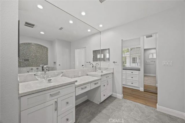 580 Black Hills Drive, Claremont, CA 91711