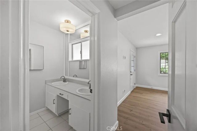 580 Black Hills Drive, Claremont, CA 91711