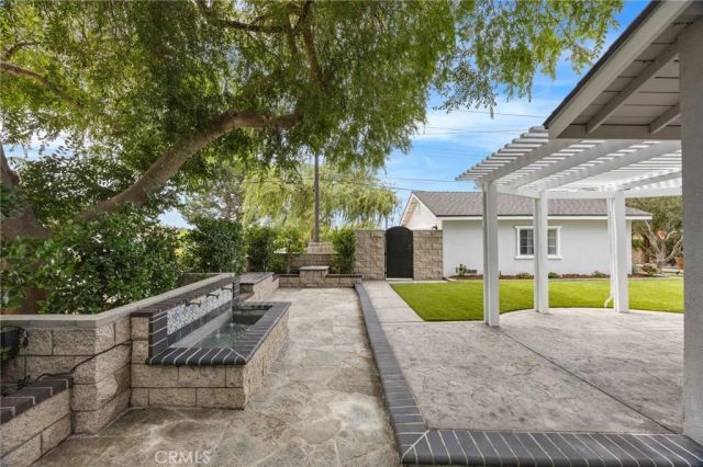 580 Black Hills Drive, Claremont, CA 91711
