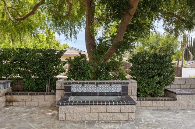 580 Black Hills Drive, Claremont, CA 91711