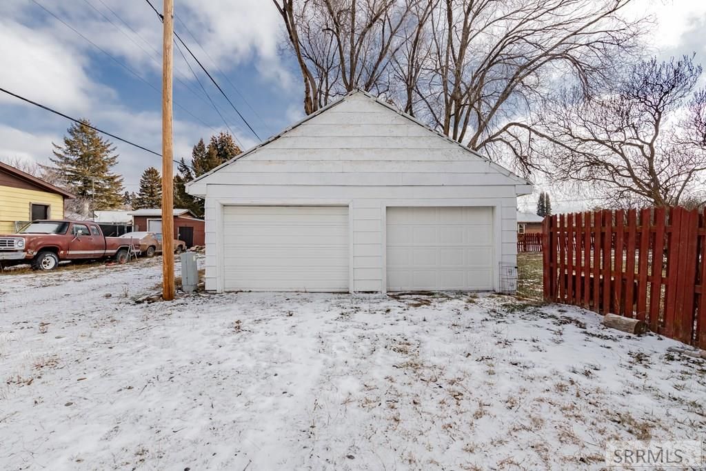 Image 24 of property listing at 745 W Main Street, St Anthony, ID 83445