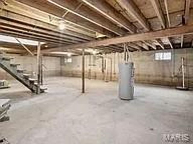 234 Cool Valley Drive, Fenton, MO 63026