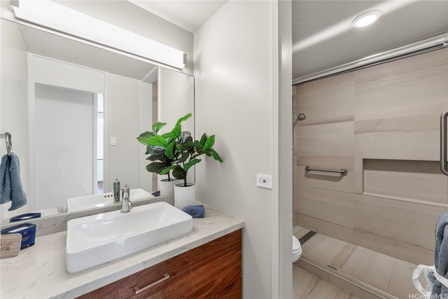 4340 Pahoa Avenue 7A, Honolulu, HI 96816